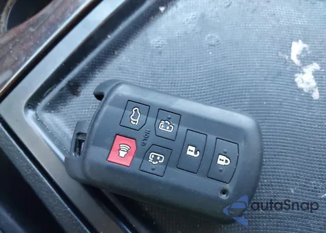 2015 Toyota Sienna Limited Premium 7 Passenger z USA, uszkodzony, nr VIN 5TDDK3DC4FS112923